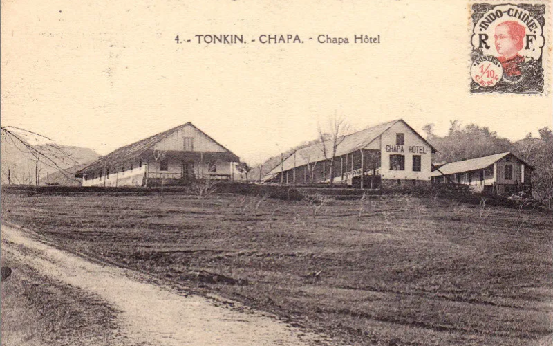 À la découverte de l’histoire de Sapa : du poste de villégiature colonial à la ville touristique en plein essor 3 In 1909, The Chapa Hotel, Located On The Road From Sapa To Lao Cai, Was Officially Inaugurated