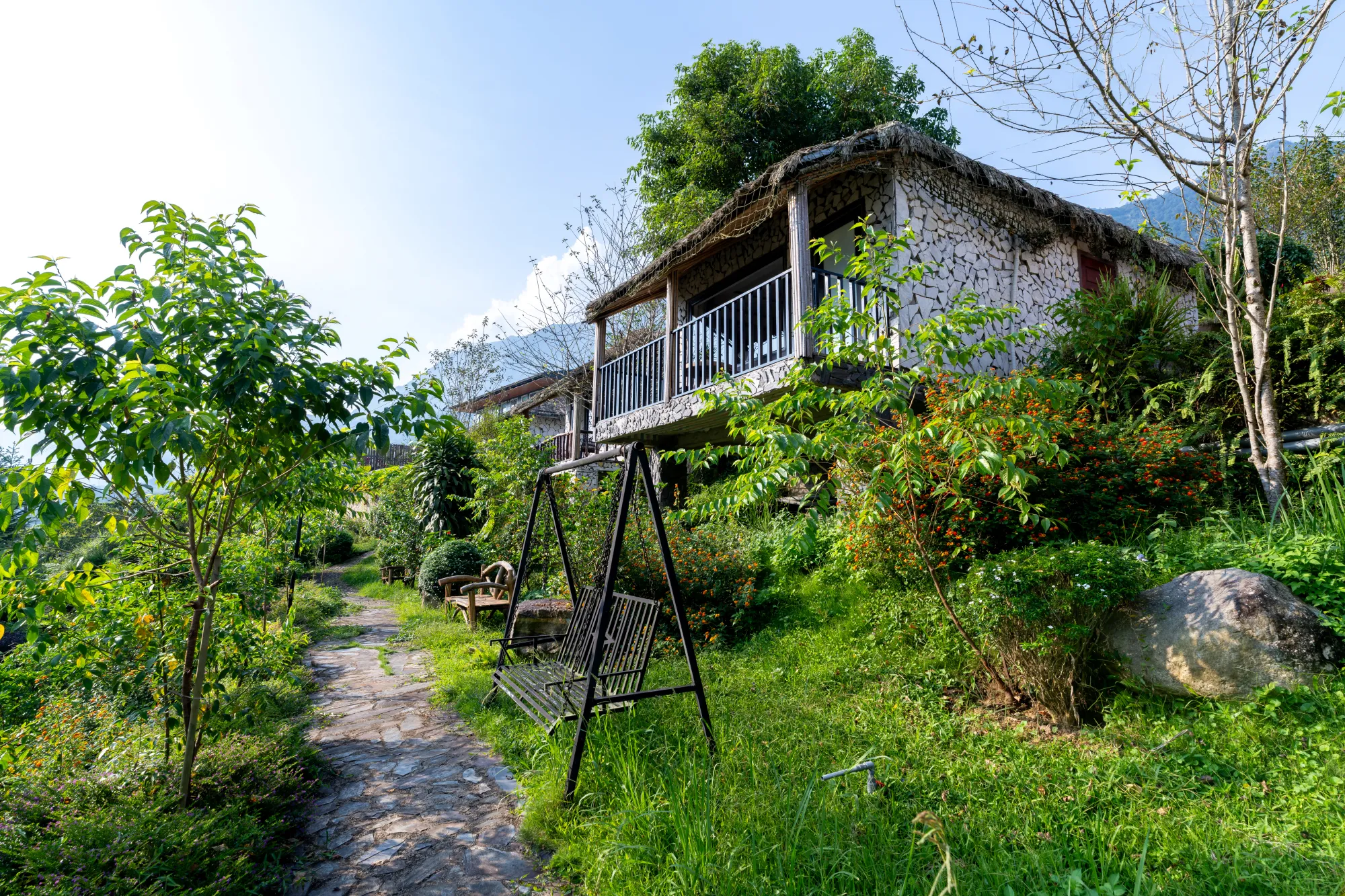 Resort 047 2000